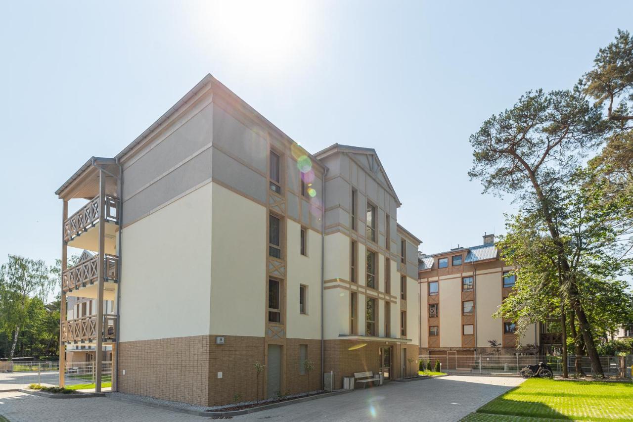 Apartament Bursztynowy Rezydencja Park Mielno  Exteriér fotografie
